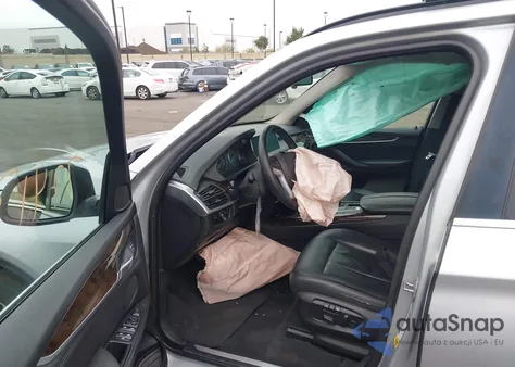 2015 BMW X5 Sdrive35I из США, поврежденный, VIN 5UXKR2C51F0H38028